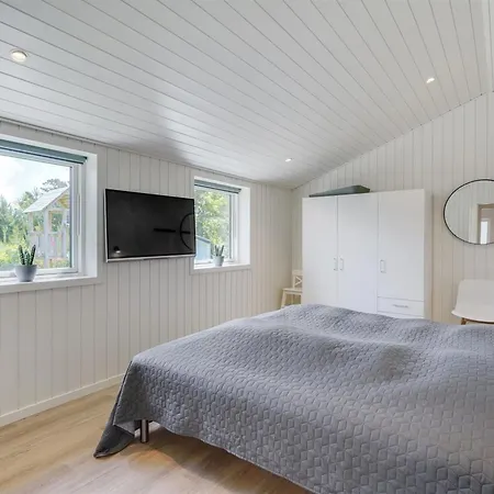 Ingobald - 1-5km From The Sea By Interhome Blåvand